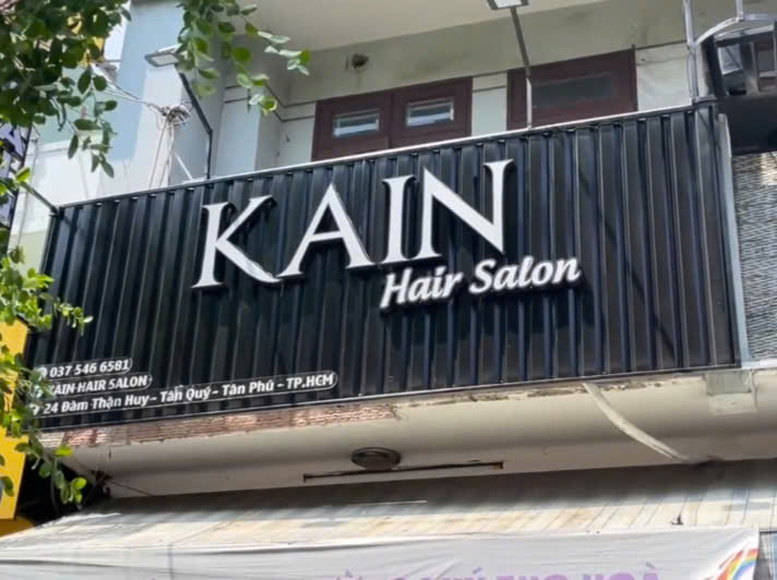 Khởi Đầu Mới: Bàn Giao Bảng Hiệu Cho Anh Trai Ở Tân Phú TP.HCM