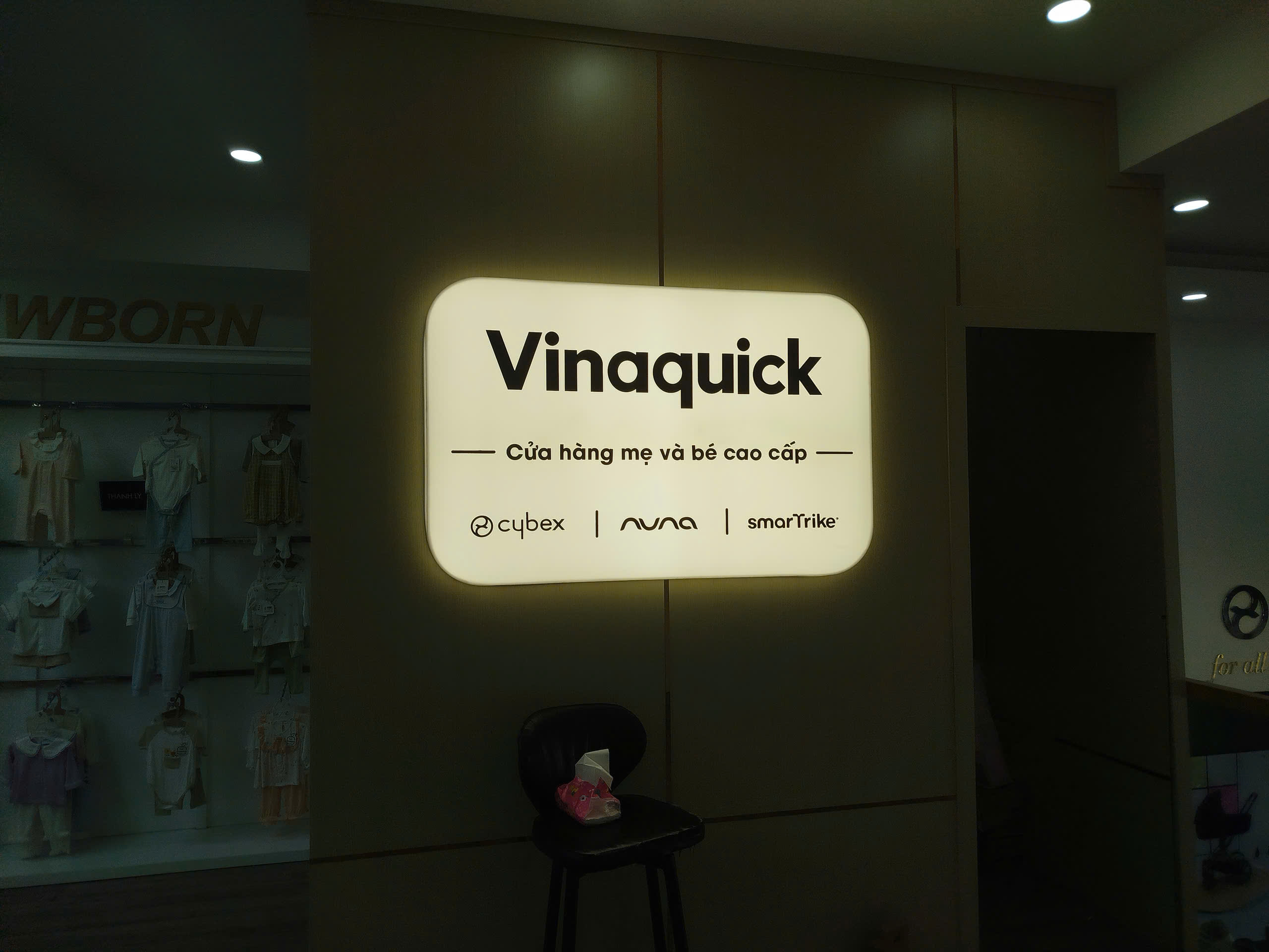 hộp đèn mica