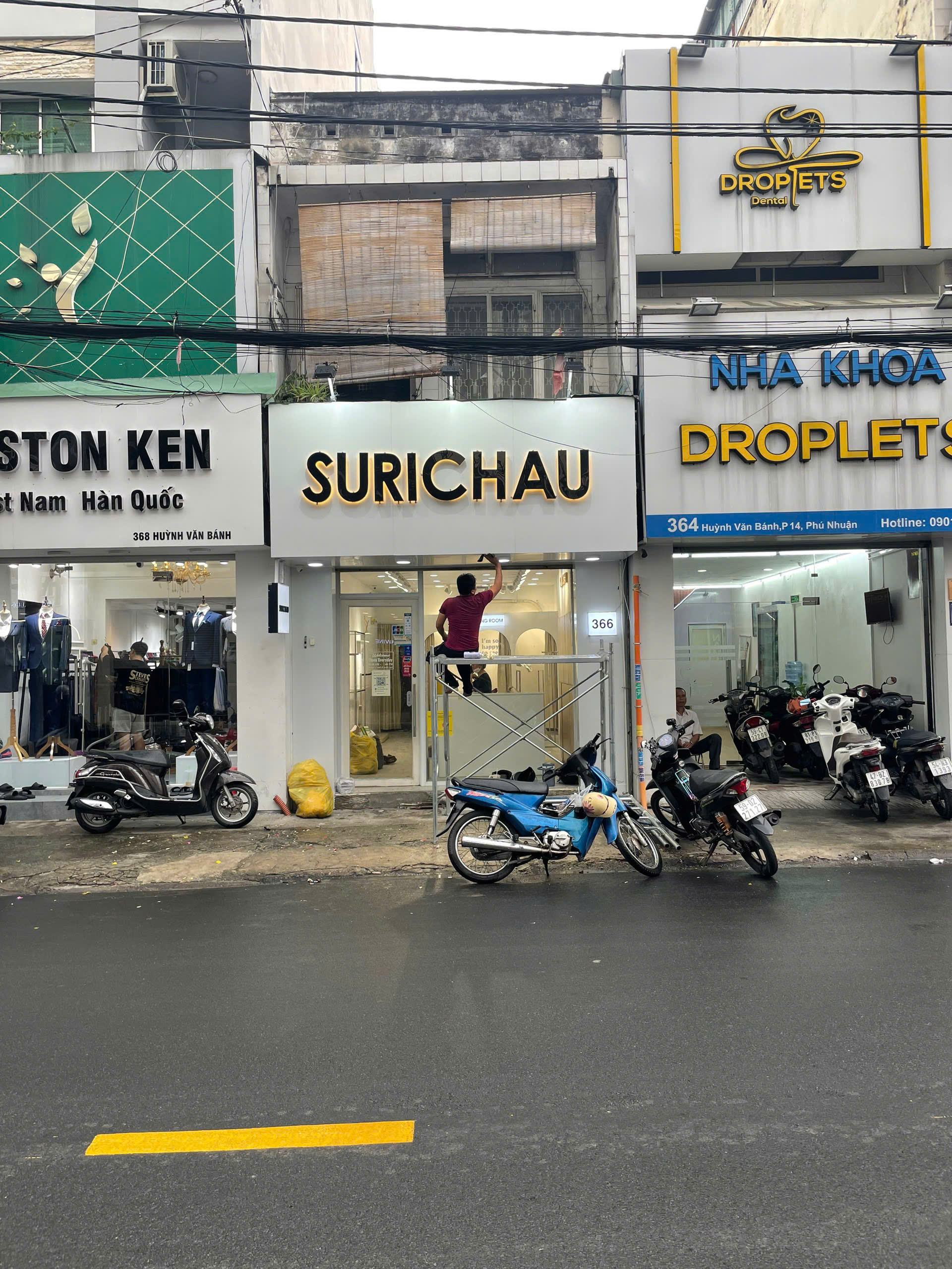 bảng hiệu thiết kế
