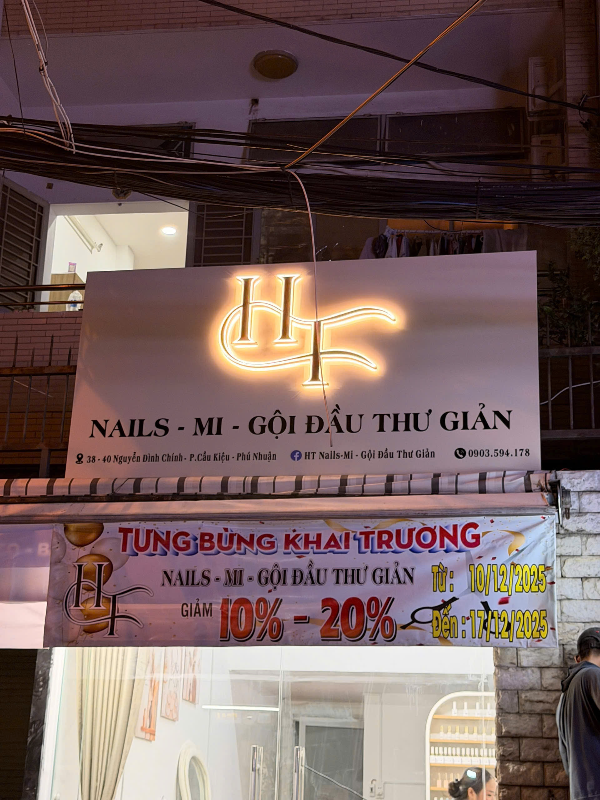 Bảng Hiệu Tiệm Spa