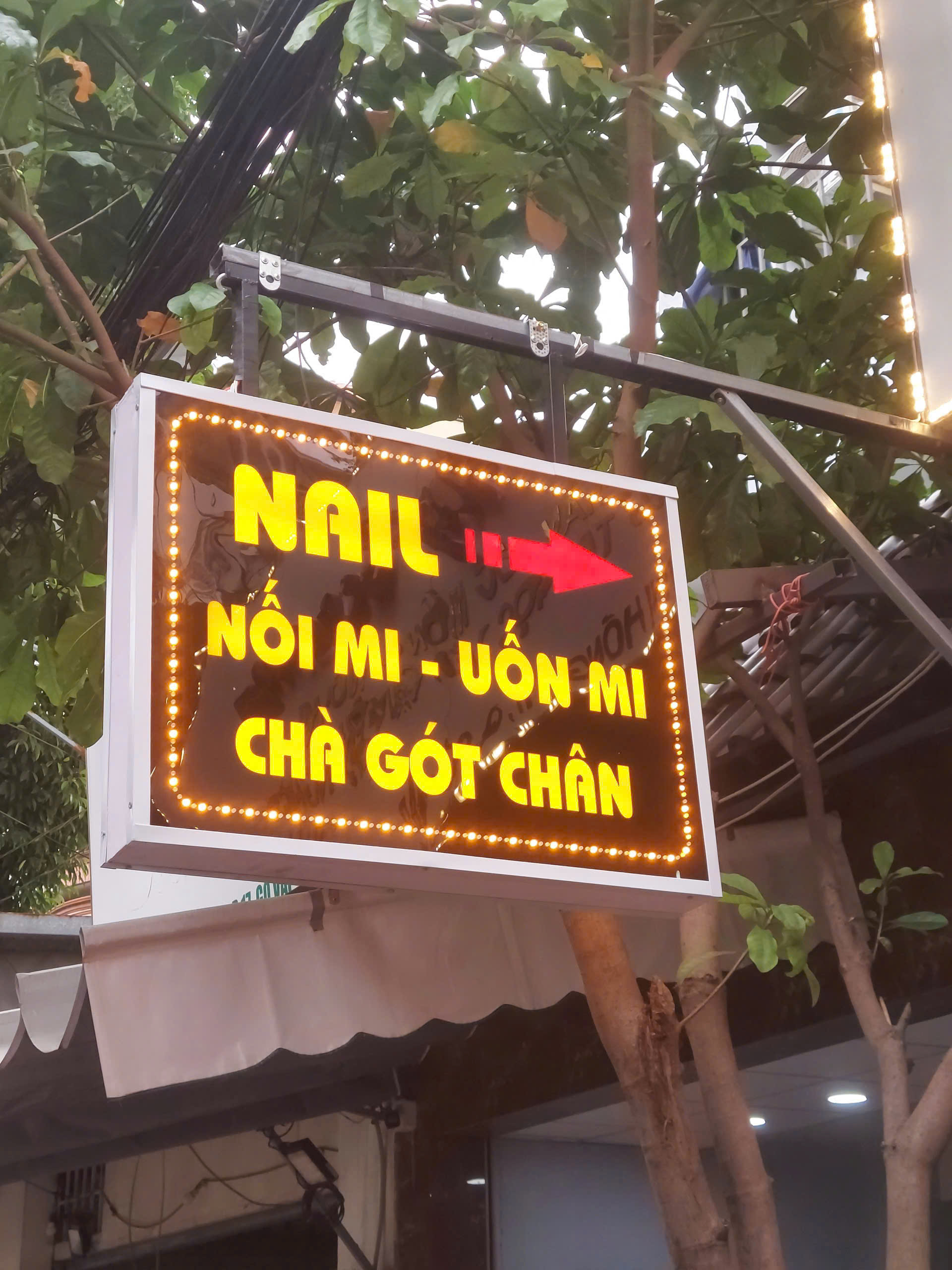 Quảng Cáo Huỳnh Gia Hân